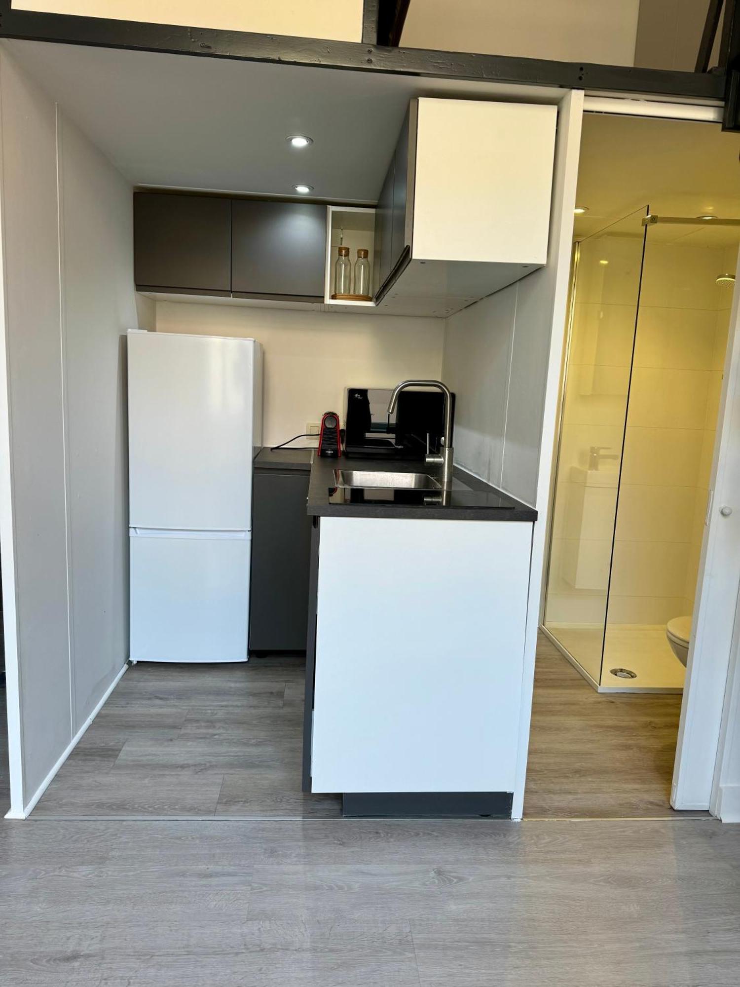 Studio Avec Chambre En Mezzanine Bruxelles Esterno foto